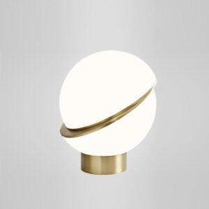 настолна лампа lee broom crescent