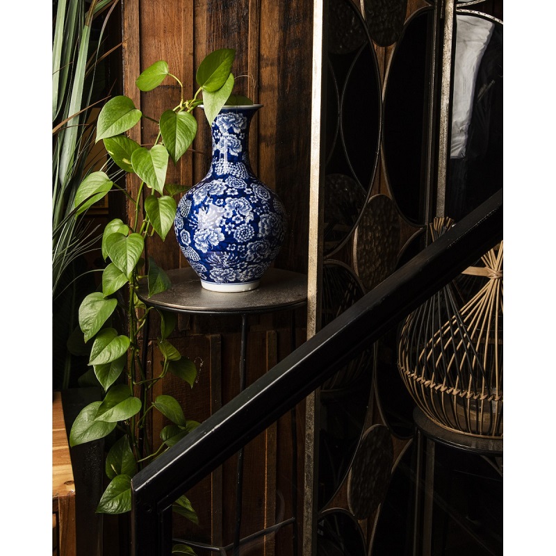 ваза asiatides wide mouth peony blue white