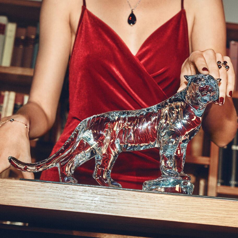 декорация baccarat bengal roaring sculpture