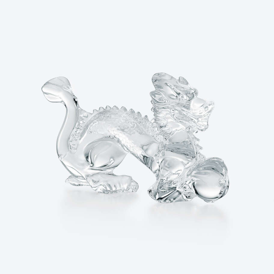 dekoracia-zodiaque-dragon-2024-baccarat декорация baccarat zodiaque dragon 2024