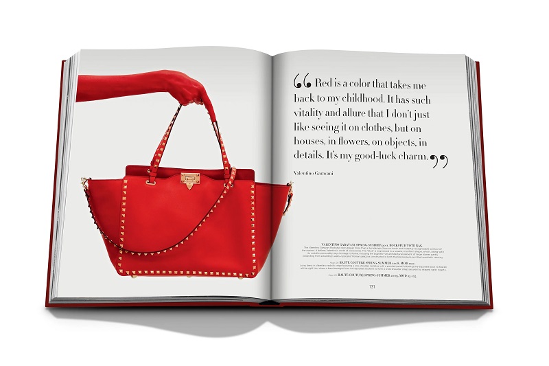 книга assouline valentino rosso