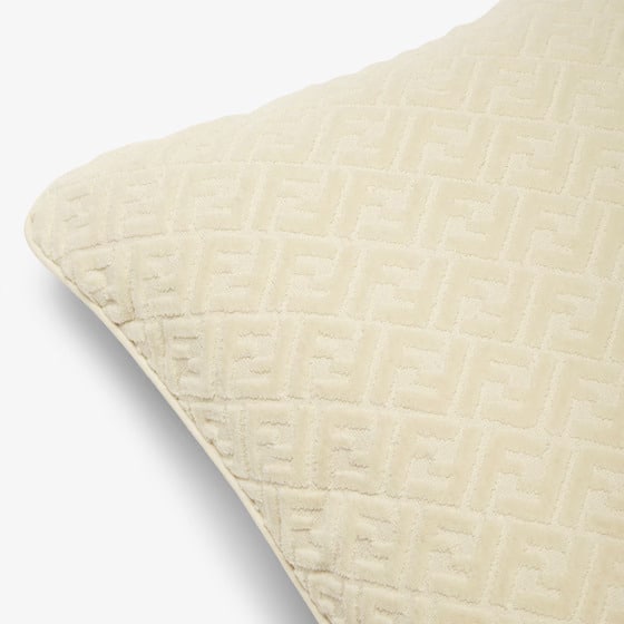 декоративна възглавница fendi casa ff natural large
