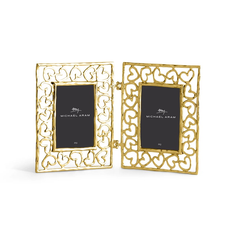 pamka-za-snimka-heart-gold-hinged-2x3-michael-aram рамка за снимка michael aram heart gold hinged 2x3