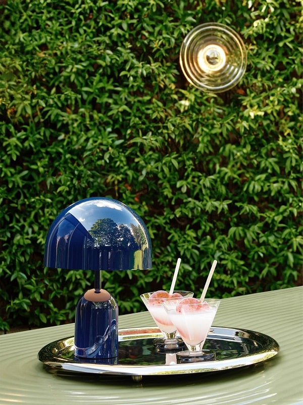 настолна лампа tom dixon bell portable led indigo