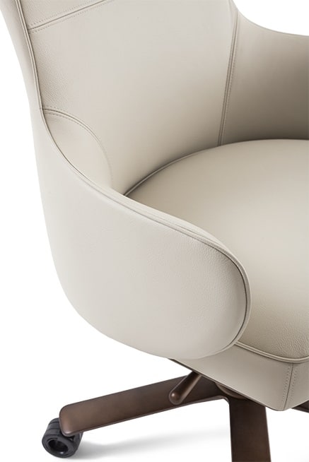 офис стол giorgetti genious pelle bianco polvere